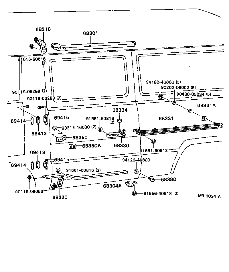 68304-92601 RAIL, SLIDE DOOR, CENTER product image