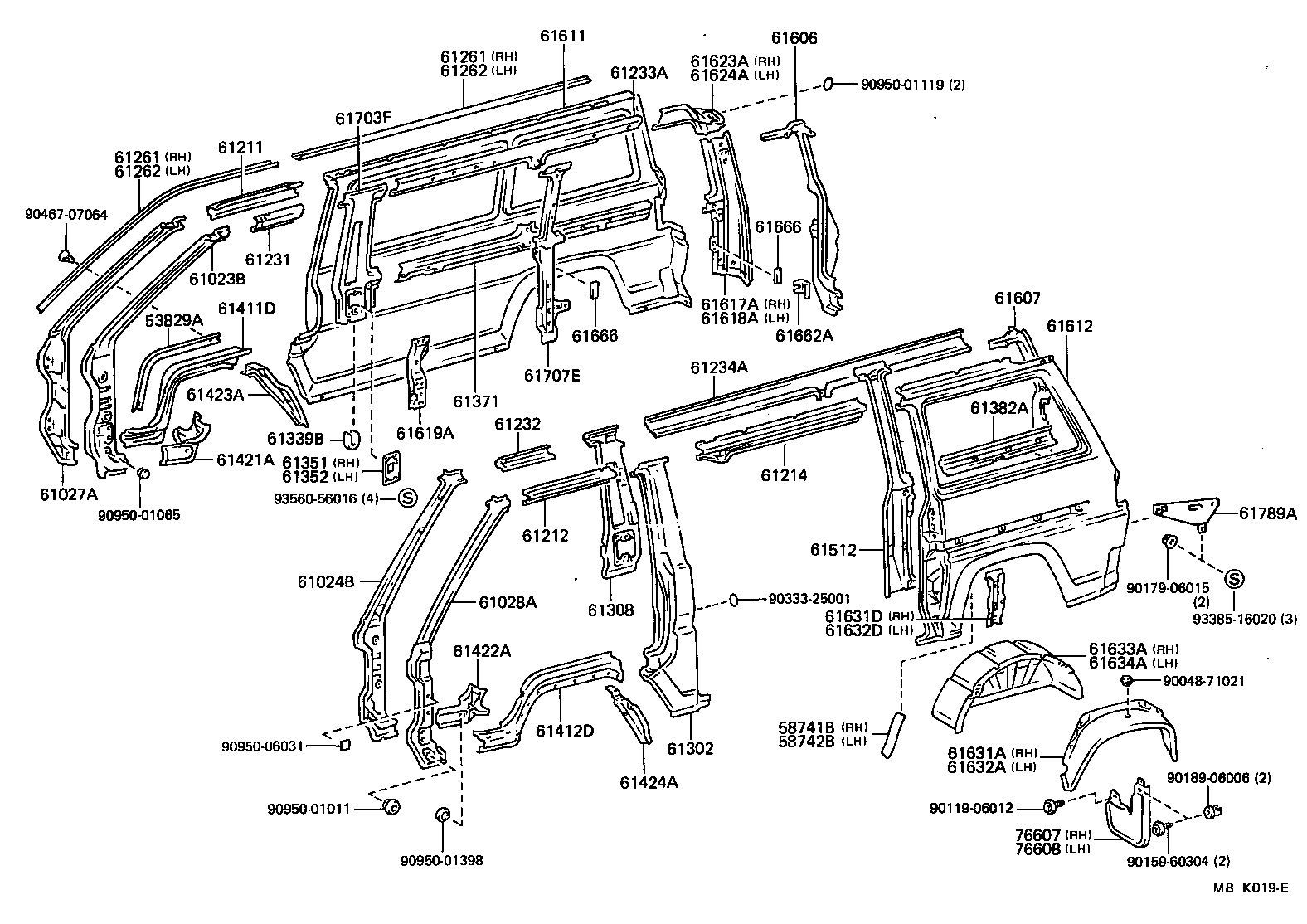 53829-95700 PROTECTOR, FRONT FENDER, LOWER product image